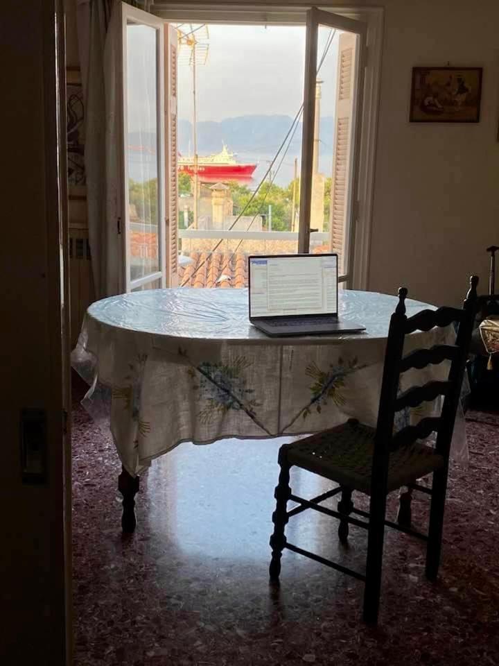 Aegina Appartement Vue Sur Mer Soul Family, Egine מראה חיצוני תמונה